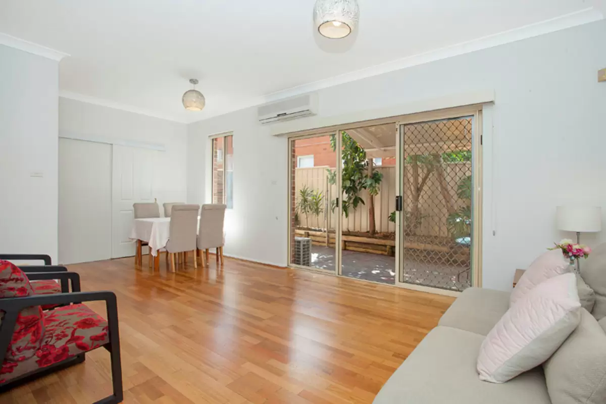 2/5 Queensborough Road, Croydon Park Sold by Rich & Oliva - image 2