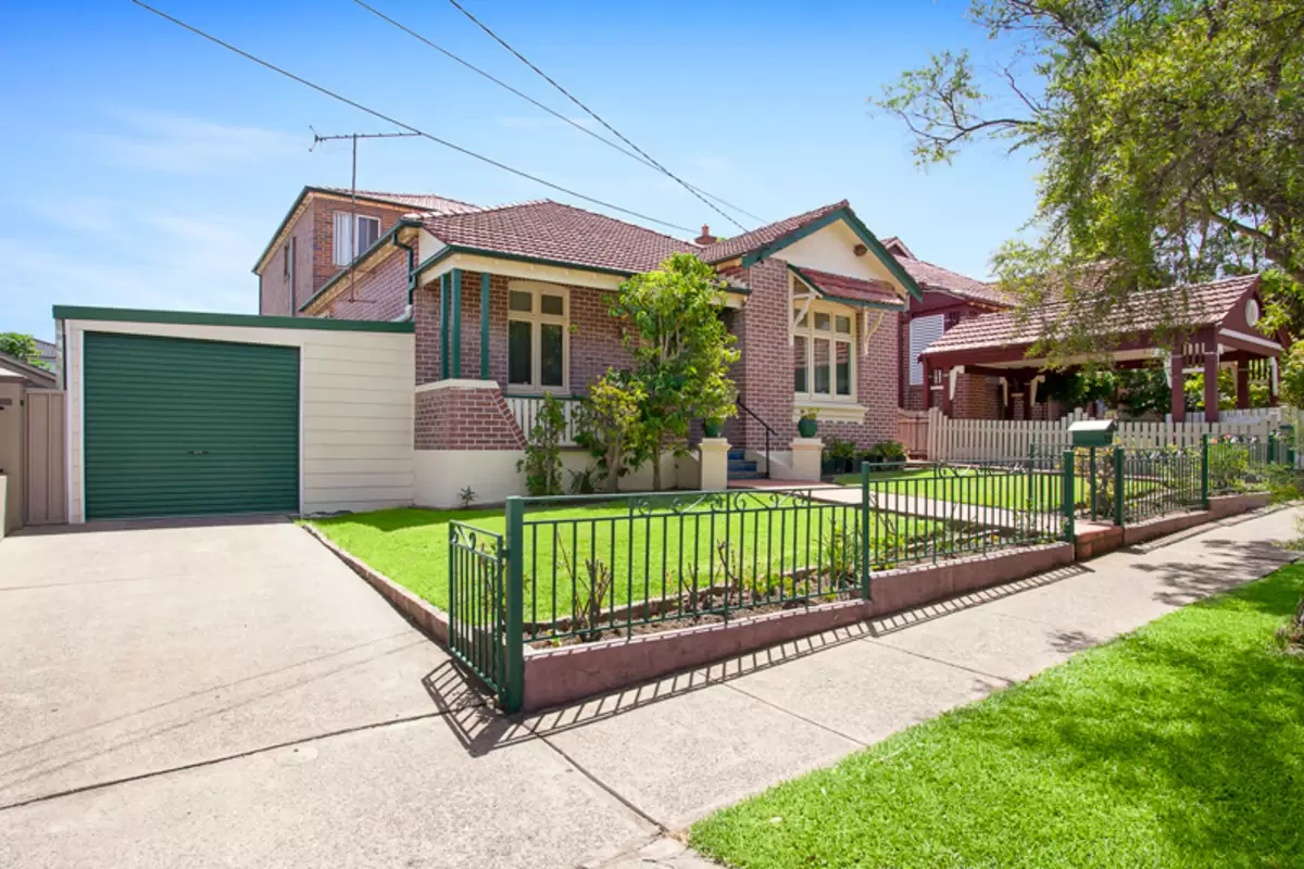 Twenty Nine Seymour Street, Croydon Park Sold by Rich & Oliva - image 1