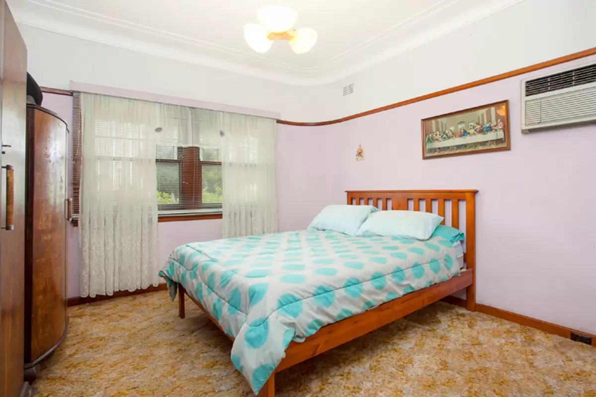 14 Stanley, Croydon Park Sold by Rich & Oliva - image 7