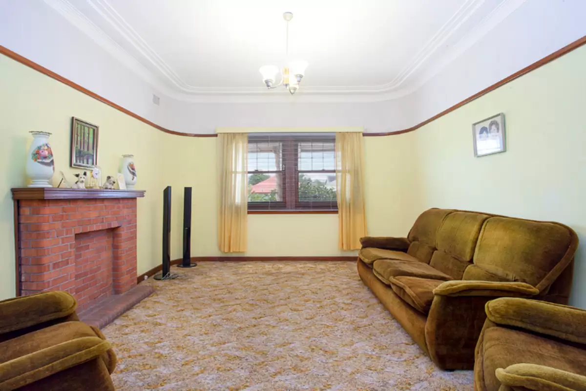 14 Stanley, Croydon Park Sold by Rich & Oliva - image 5