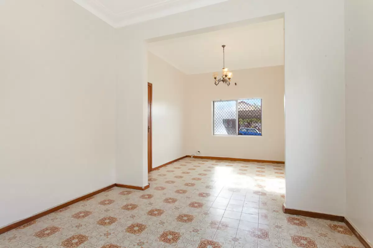 11 Queen Street, Croydon Park Sold by Rich & Oliva - image 4