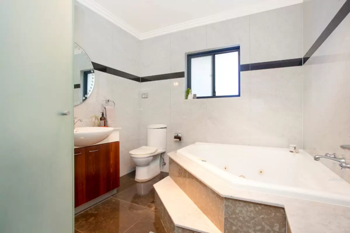 3 Lily Street, Croydon Park Sold by Rich & Oliva - image 6