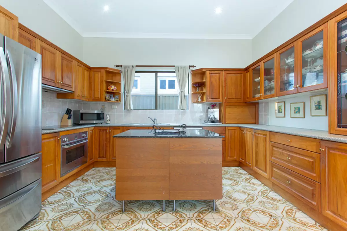 35 Seymour Street, Croydon Park Sold by Rich & Oliva - image 5
