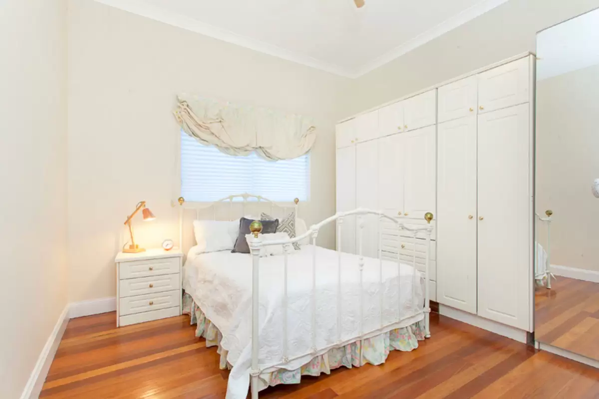 35 Seymour Street, Croydon Park Sold by Rich & Oliva - image 8