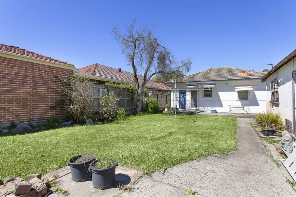 23 Yandarlo Street, Croydon Park Sold by Rich & Oliva - image 5