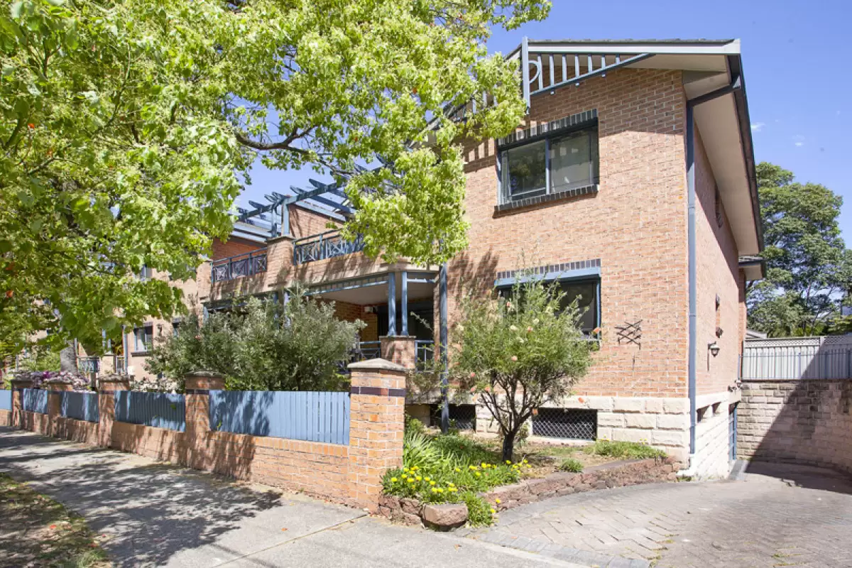 6/7 Homebush Road, Strathfield Sold by Rich & Oliva - image 1