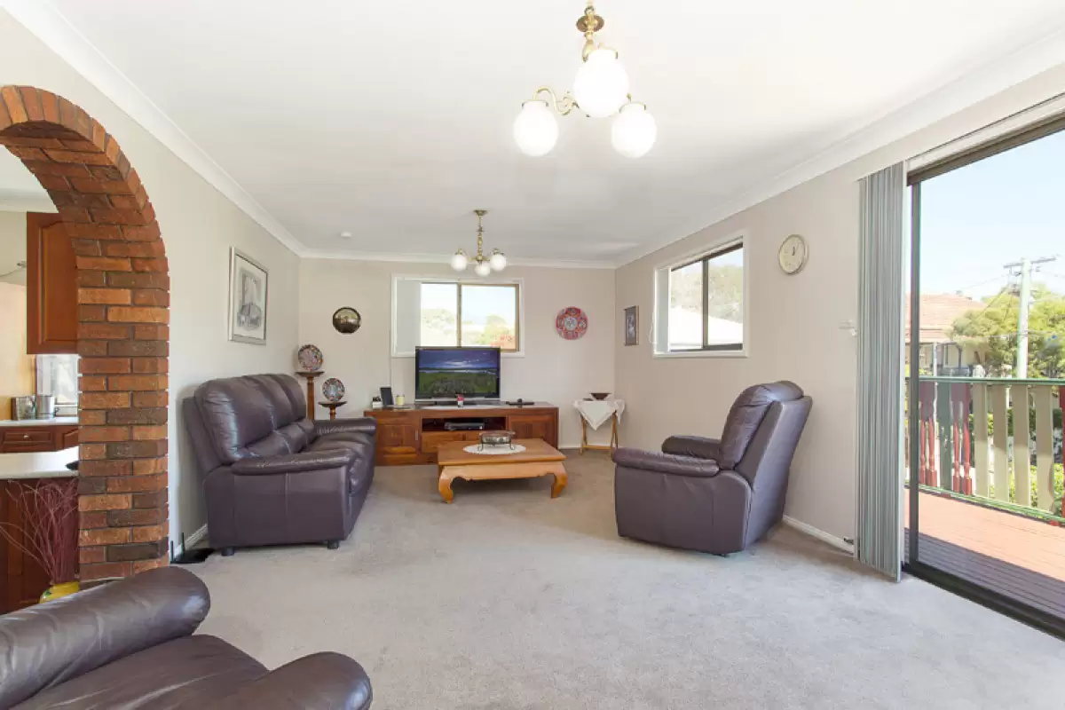 27 Moonbie Street, Summer Hill Sold by Rich & Oliva - image 10
