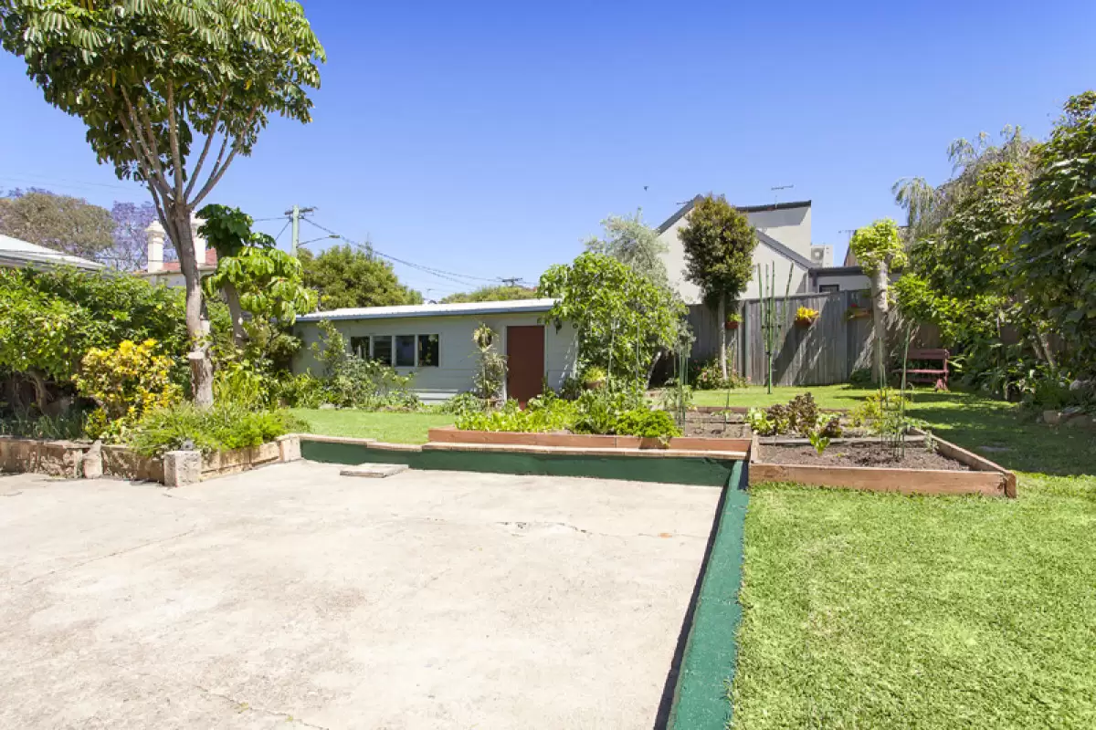 27 Moonbie Street, Summer Hill Sold by Rich & Oliva - image 8
