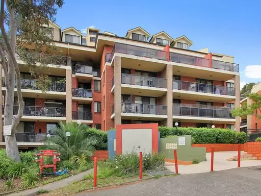 36/1-4 The Crescent, Strathfield Leased by Rich & Oliva