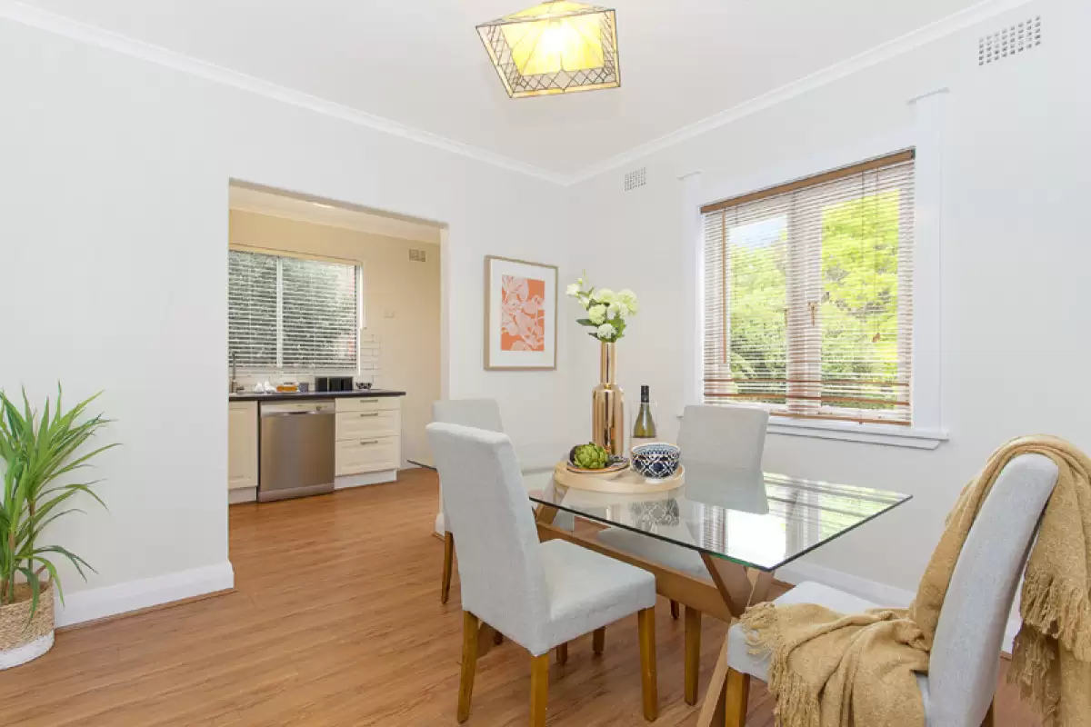 25 King Street, Ashbury Sold by Rich & Oliva - image 6