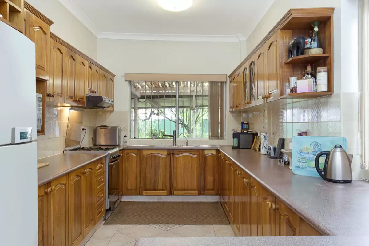 13 Clyde Street, Croydon Park Sold by Rich & Oliva - image 4