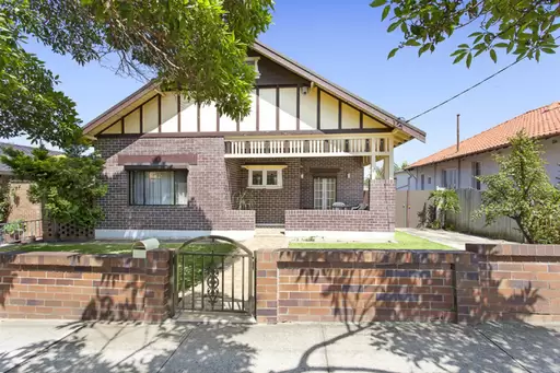 33 Forbes Street, Croydon Park Sold by Rich & Oliva