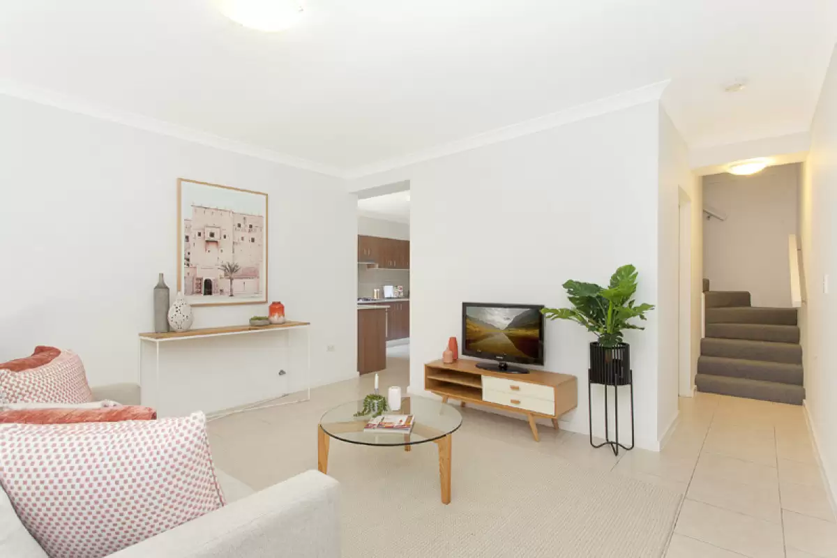 Homebush West Sold by Rich & Oliva - image 1
