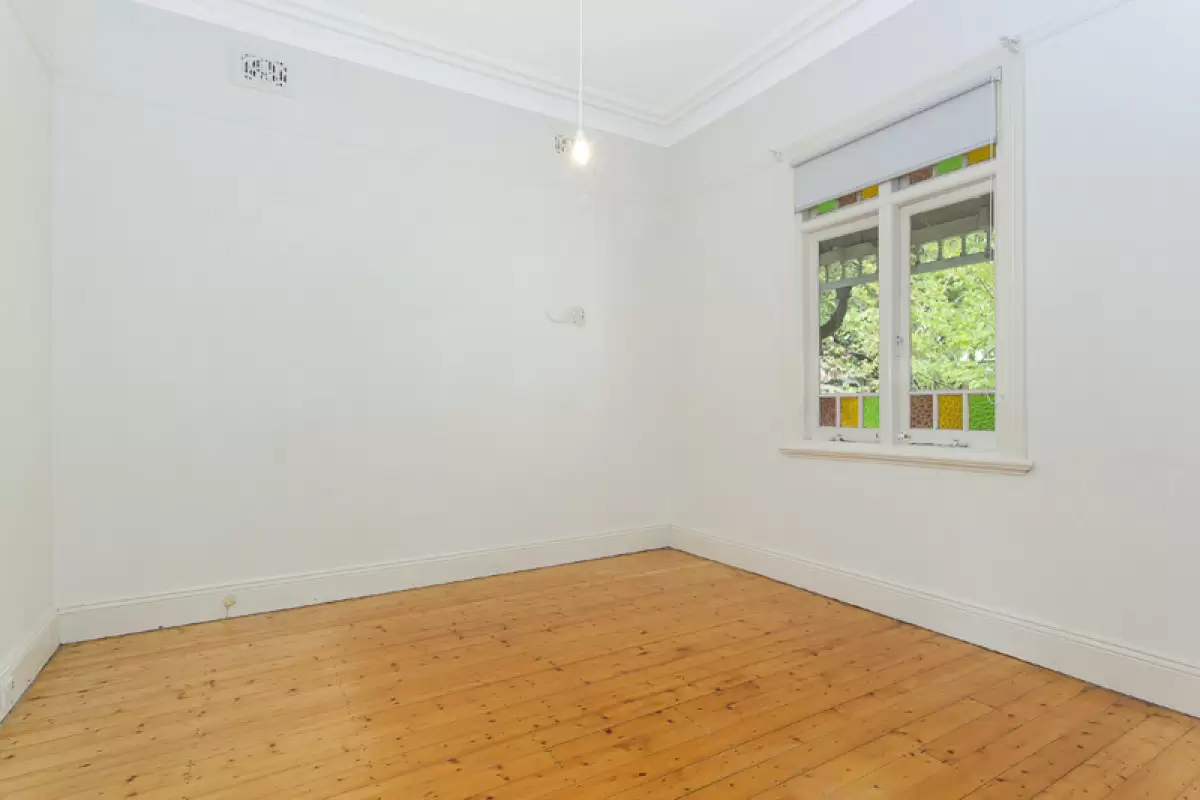 76 Holborow Street, Croydon Park Sold by Rich & Oliva - image 6