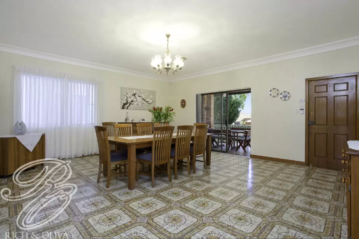 14 Seymour Street, Croydon Park Sold by Rich & Oliva - image 4