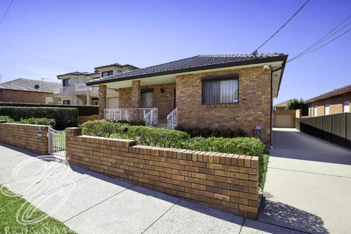 14 Seymour Street, Croydon Park Sold by Rich & Oliva - image 1