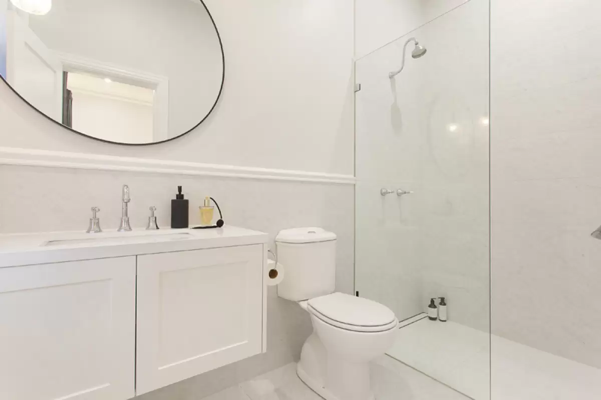 2 Hextol, Croydon Park Sold by Rich & Oliva - image 15