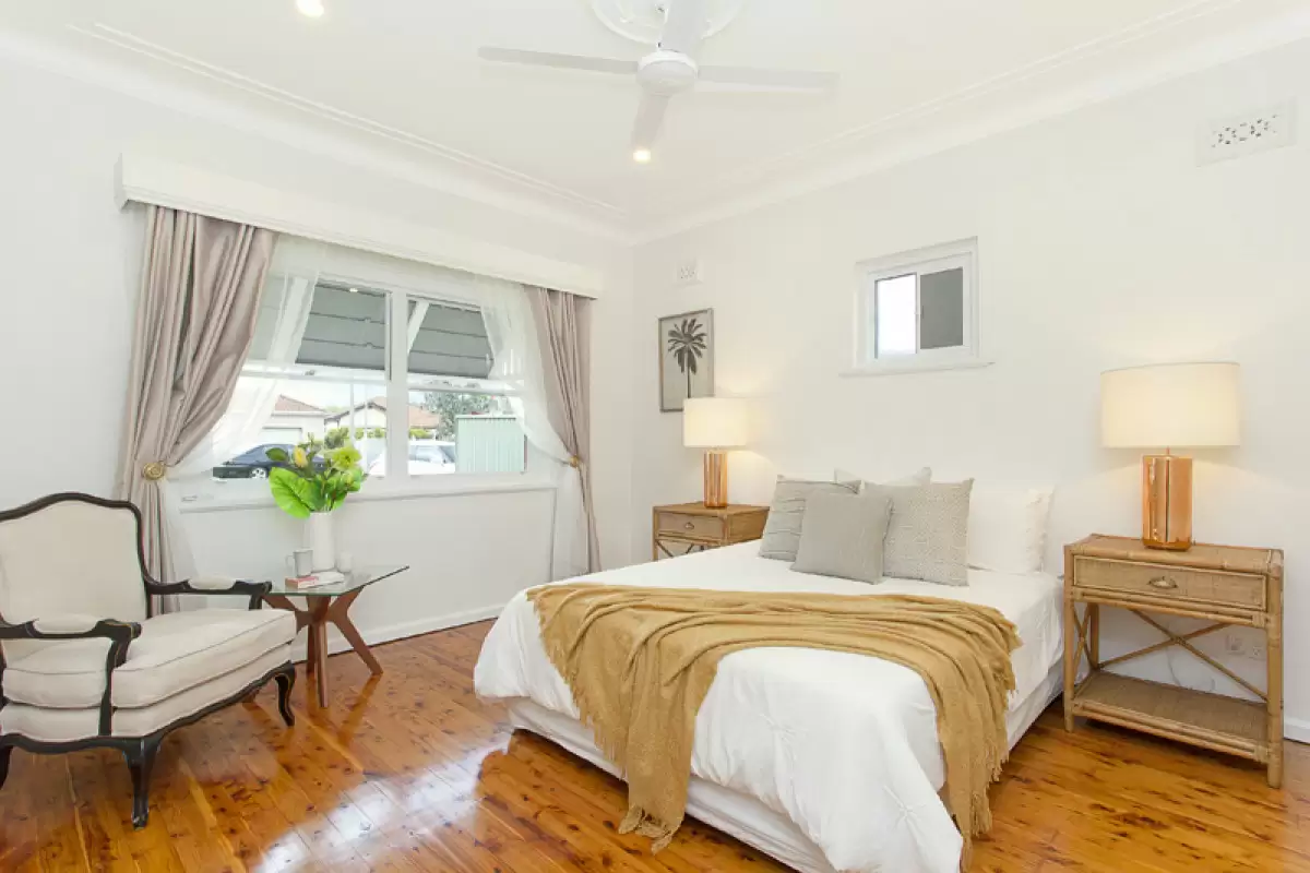2 Hextol, Croydon Park Sold by Rich & Oliva - image 7