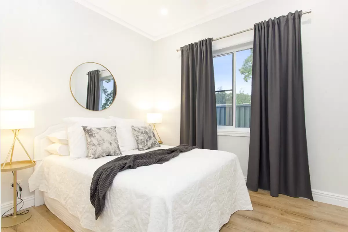 2 Hextol, Croydon Park Sold by Rich & Oliva - image 14