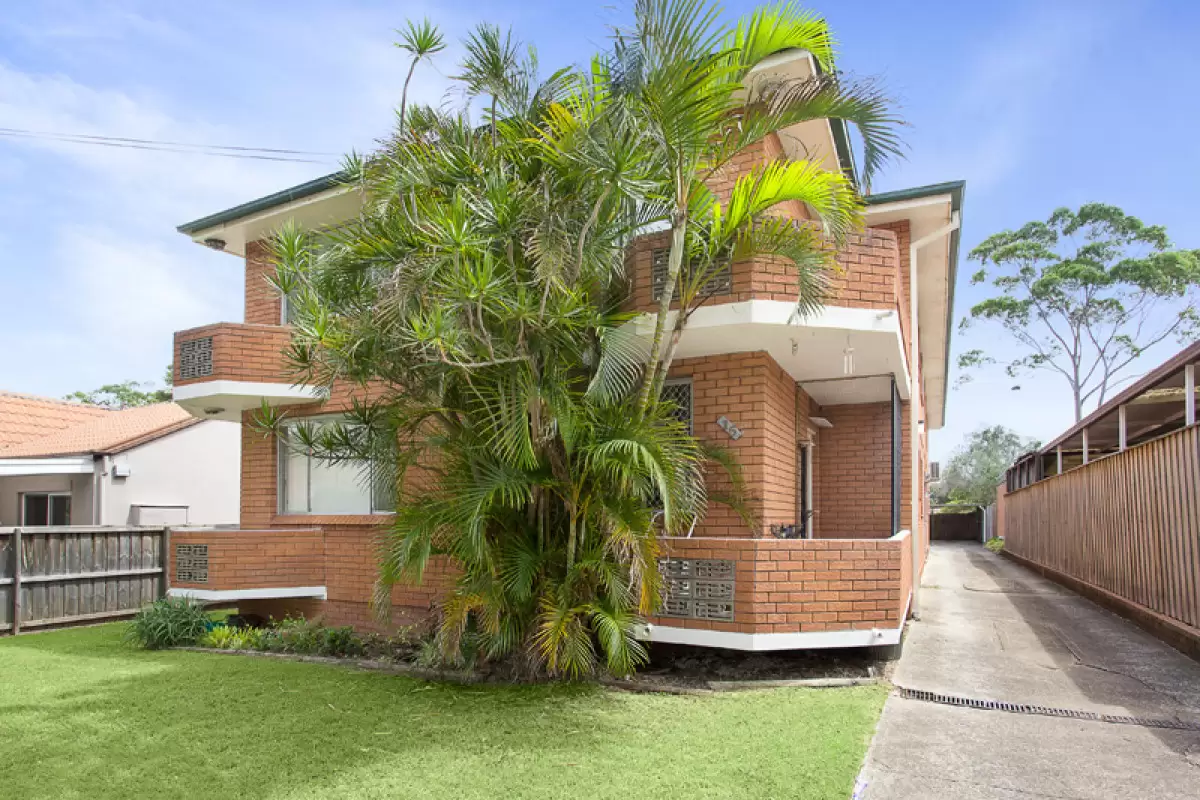 6/15 Clyde Street, Croydon Park Sold by Rich & Oliva - image 1