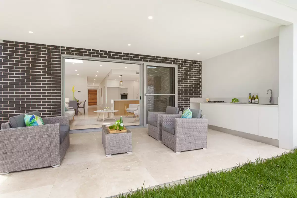 8A Banksia Road, Greenacre Sold by Rich & Oliva - image 7
