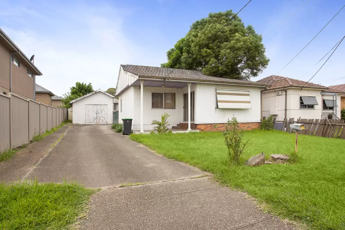 21 & 23 Ellis Street, Condell Park Sold by Rich & Oliva - image 2