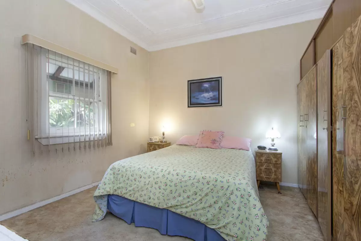 44 Kembla Street, Croydon Park Sold by Rich & Oliva - image 5