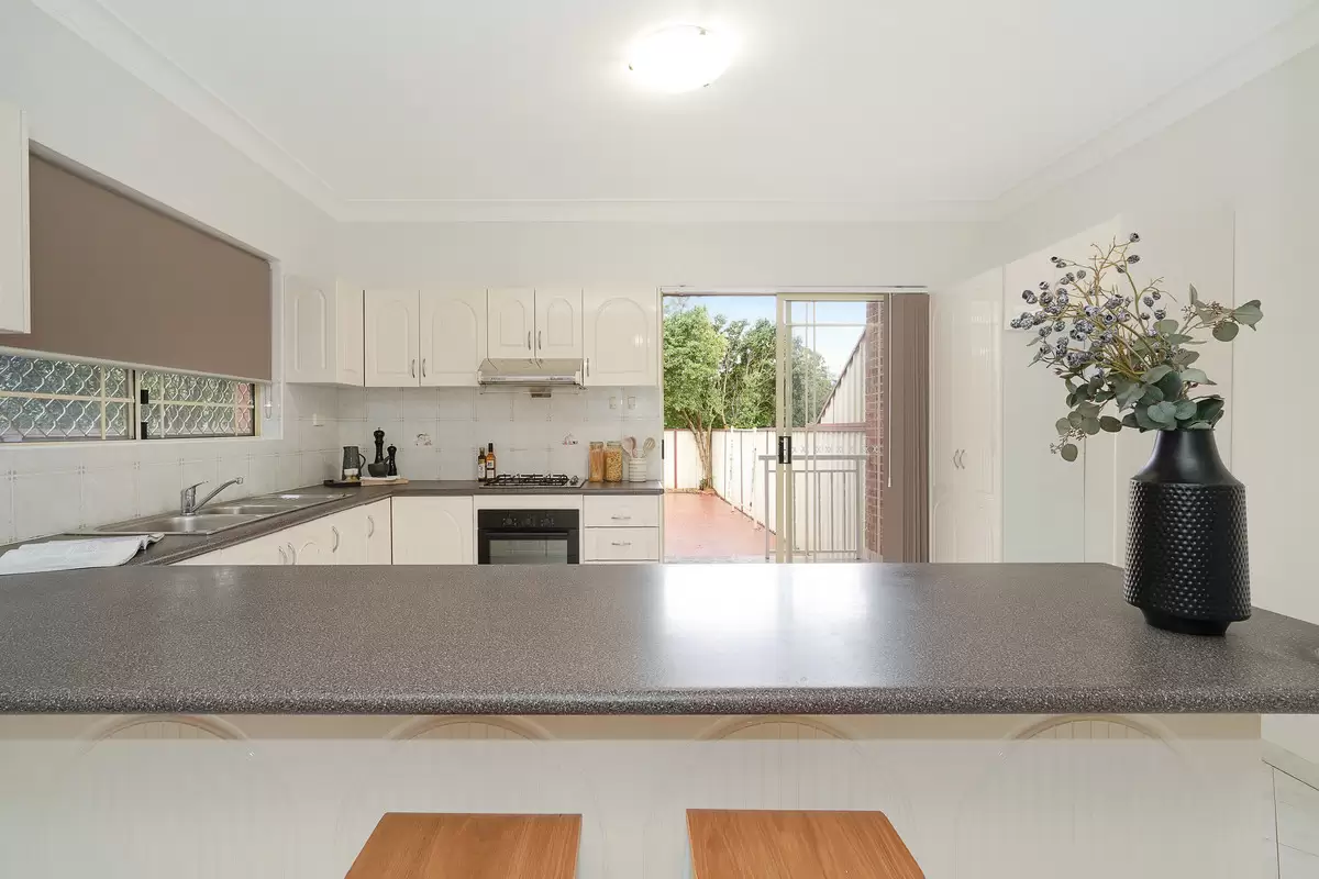 32 Wentworth Street, Croydon Park Sold by Rich & Oliva - image 5