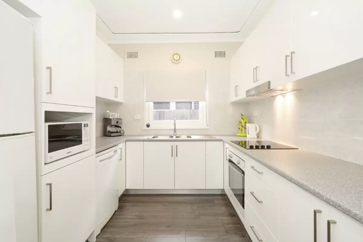 14 Stanley Street, Croydon Park Sold by Rich & Oliva - image 4