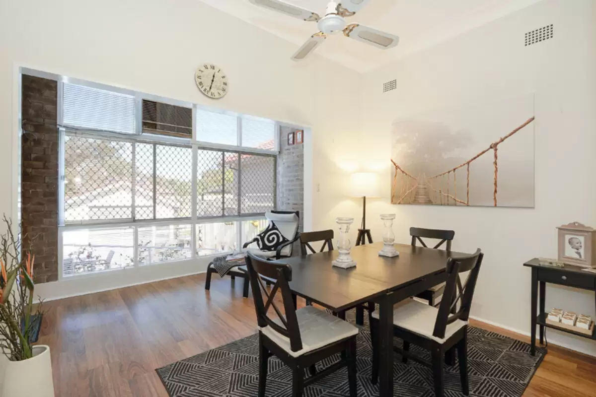 58 Wentworth Street, Croydon Park Sold by Rich & Oliva - image 4