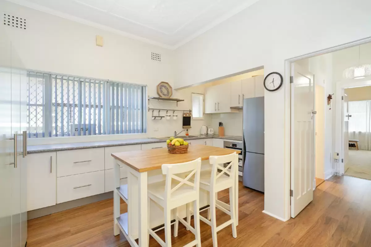 58 Wentworth Street, Croydon Park Sold by Rich & Oliva - image 3