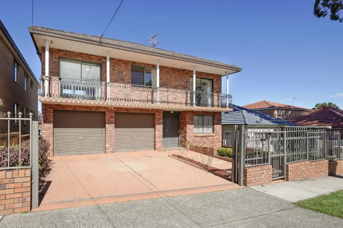 31 Lily Street, Croydon Park Sold by Rich & Oliva - image 1