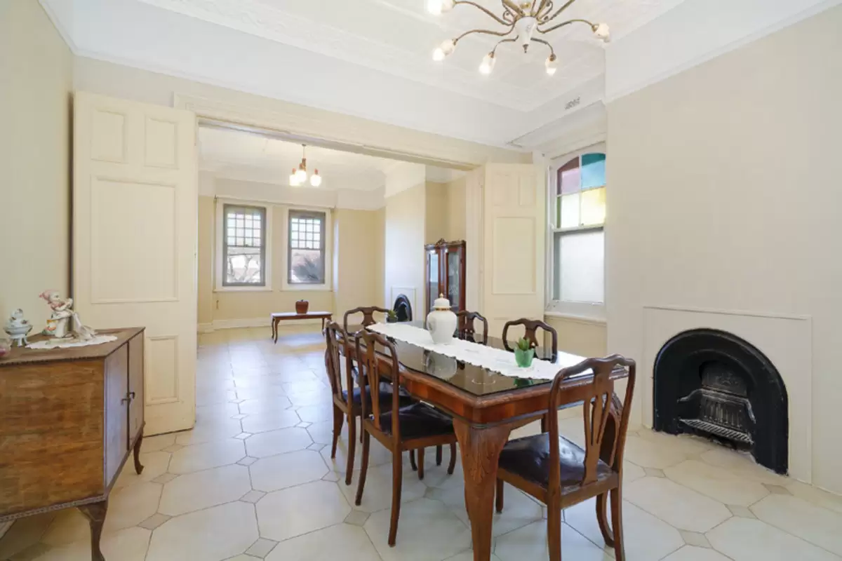 19 Leopold Street, Croydon Park Sold by Rich & Oliva - image 5