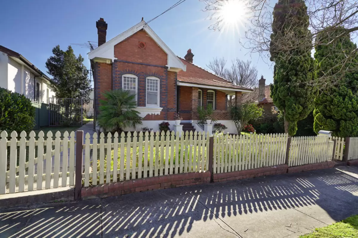 19 Leopold Street, Croydon Park Sold by Rich & Oliva - image 16