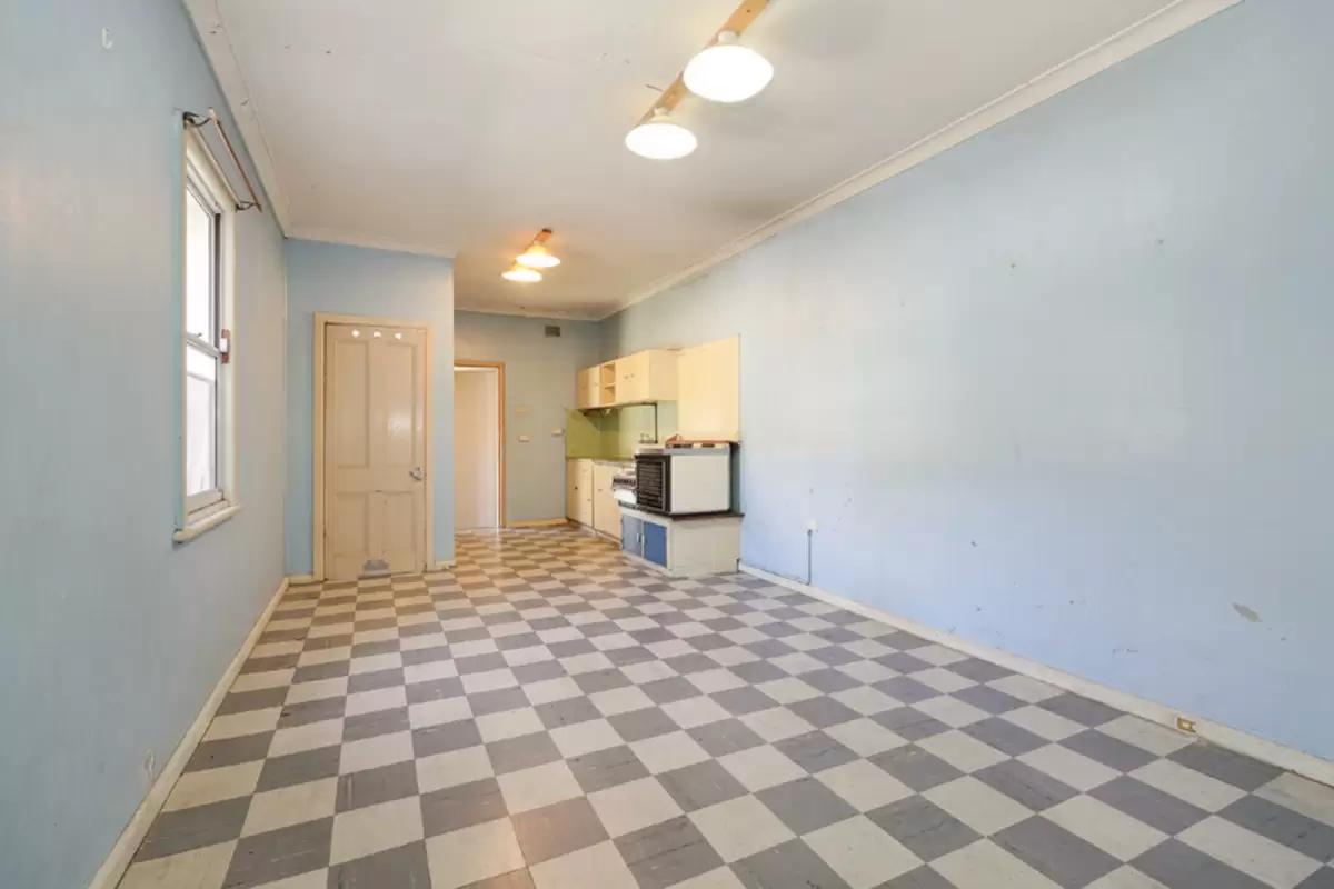 35 Henson Street, Summer Hill Sold by Rich & Oliva - image 3