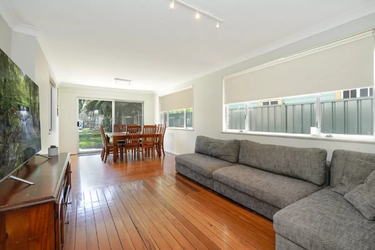 105 Croydon Avenue, Croydon Park Sold by Rich & Oliva - image 2