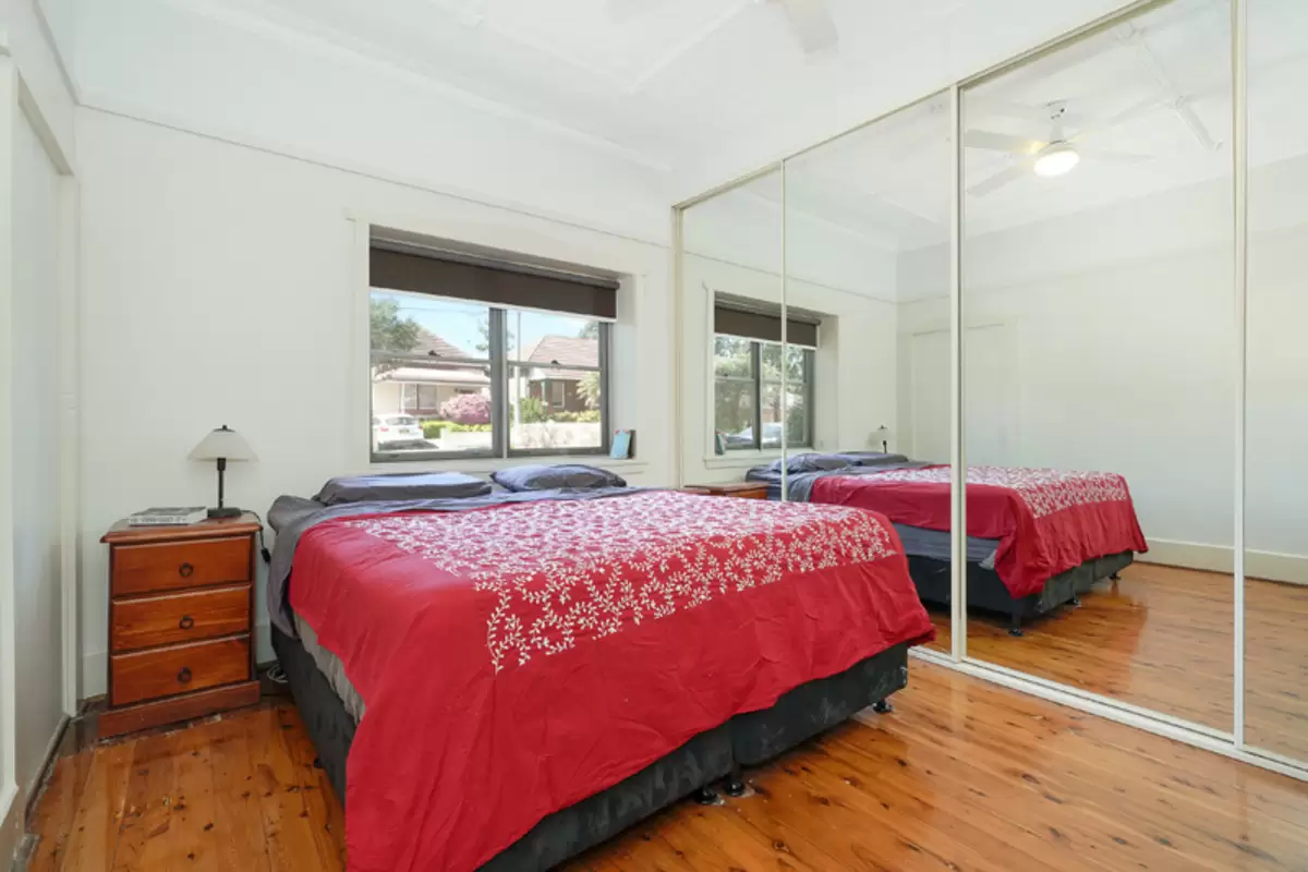 105 Croydon Avenue, Croydon Park Sold by Rich & Oliva - image 3