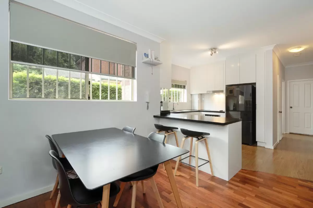 4/38 Dunmore Street, Croydon Park Sold by Rich & Oliva - image 4