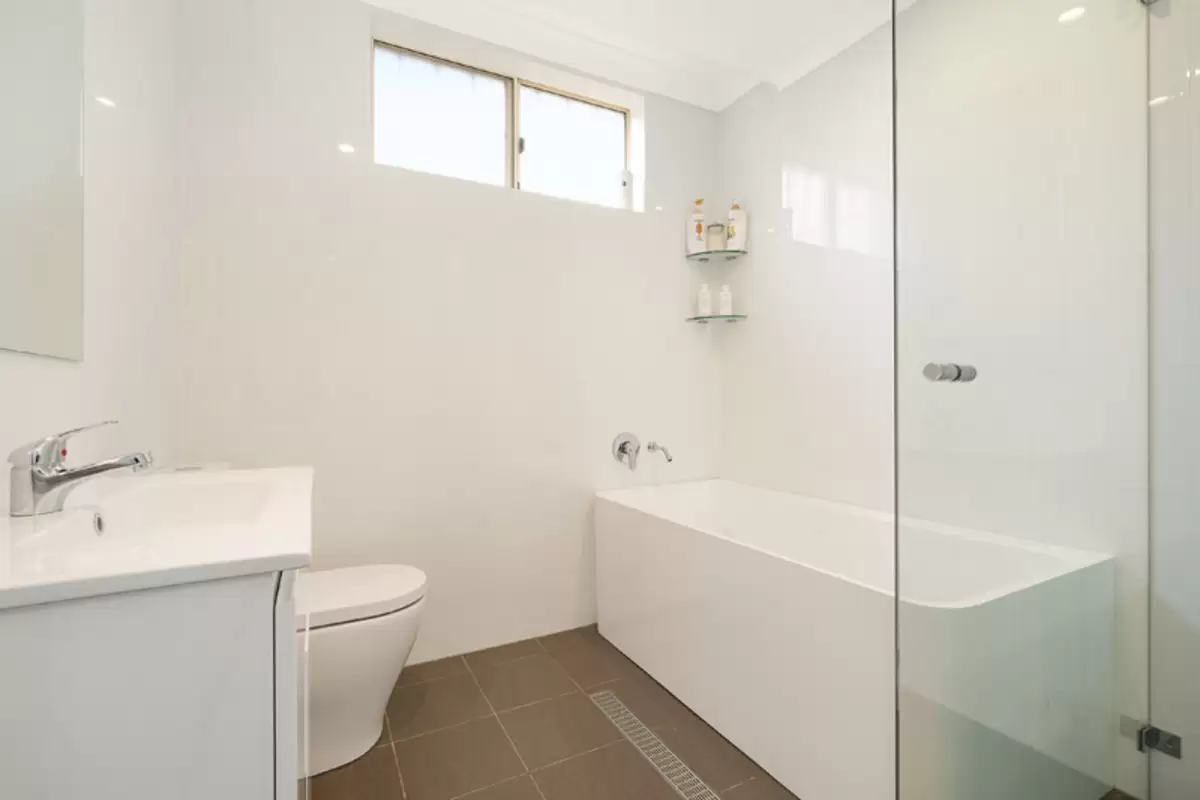 4/38 Dunmore Street, Croydon Park Sold by Rich & Oliva - image 9