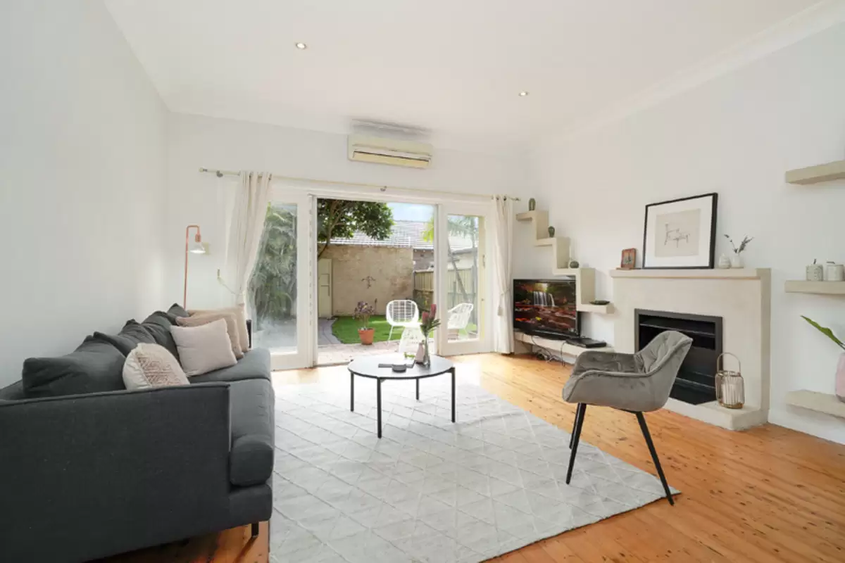 4 Trelawney Street, Croydon Park Sold by Rich & Oliva - image 3