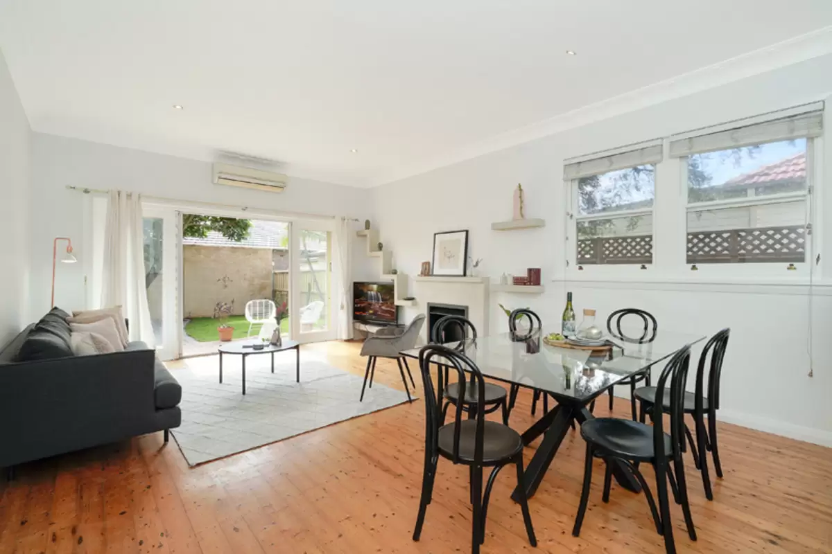 4 Trelawney Street, Croydon Park Sold by Rich & Oliva - image 2