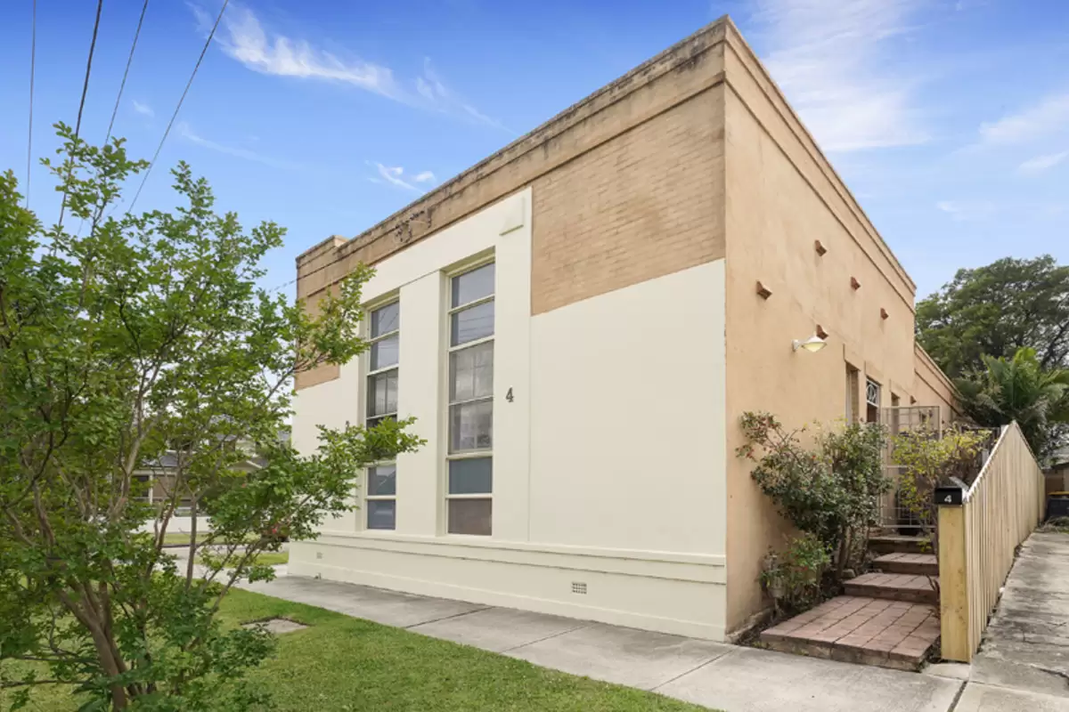 4 Trelawney Street, Croydon Park Sold by Rich & Oliva - image 1