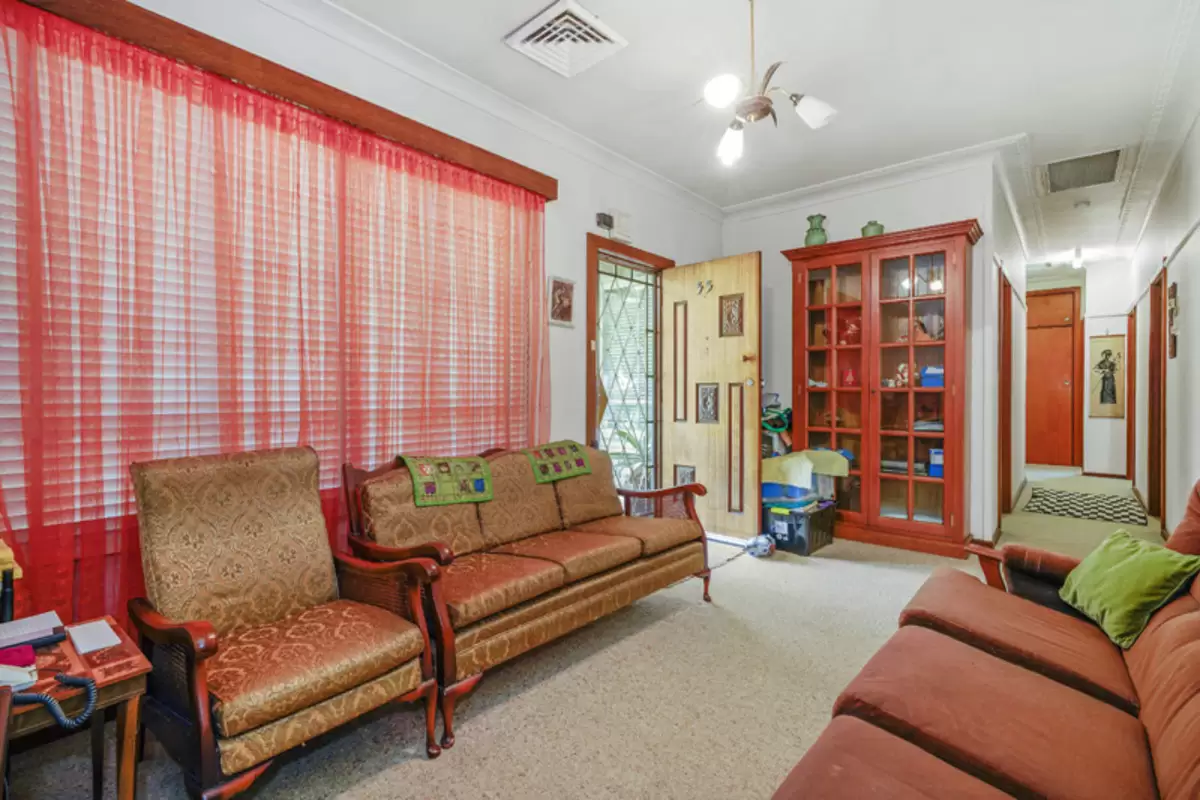 33 Kirkham Road, Auburn Sold by Rich & Oliva - image 5