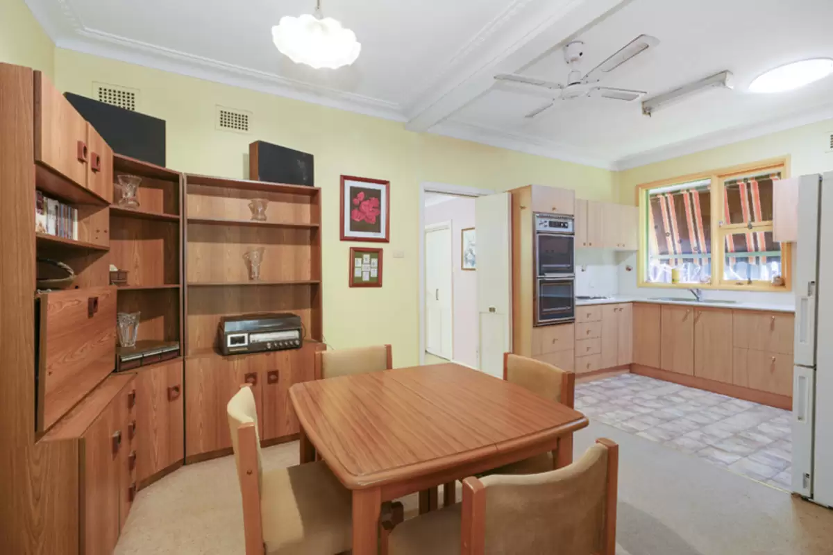 9 Latvia Avenue, Greenacre Sold by Rich & Oliva - image 4
