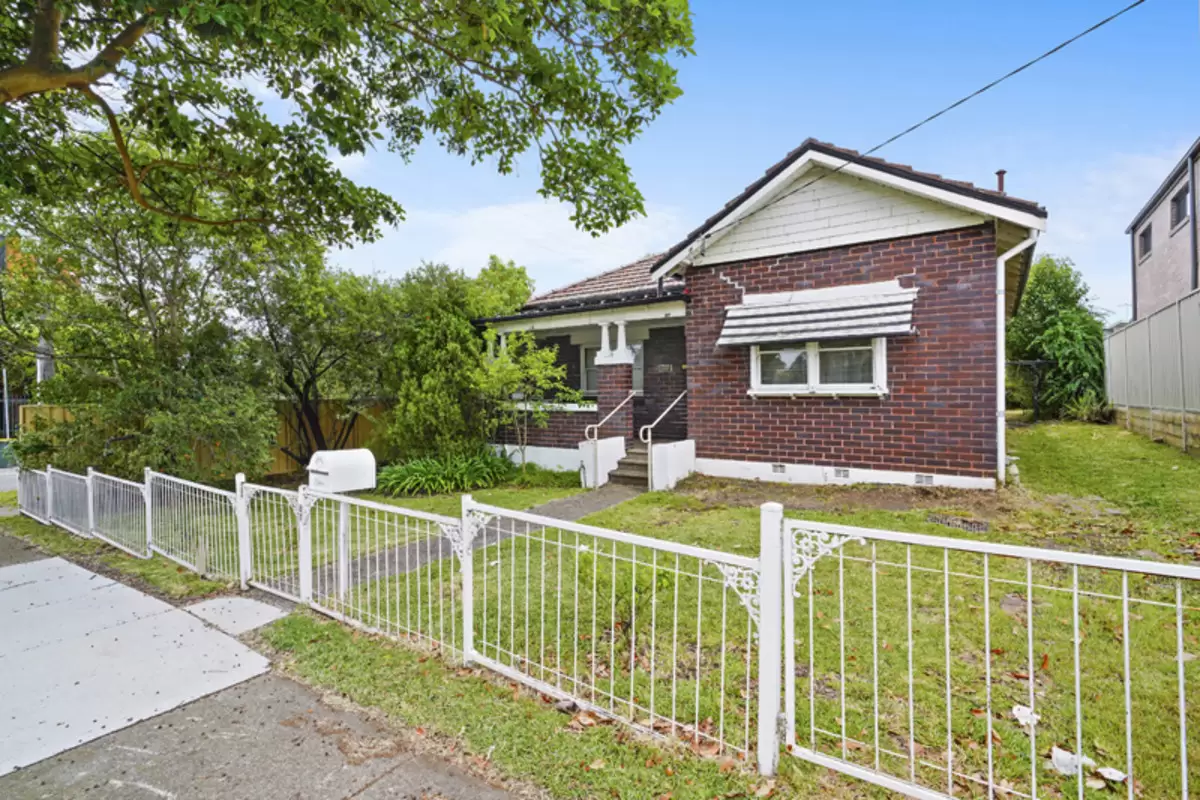 87 Knox Street, Belmore Sold by Rich & Oliva - image 6