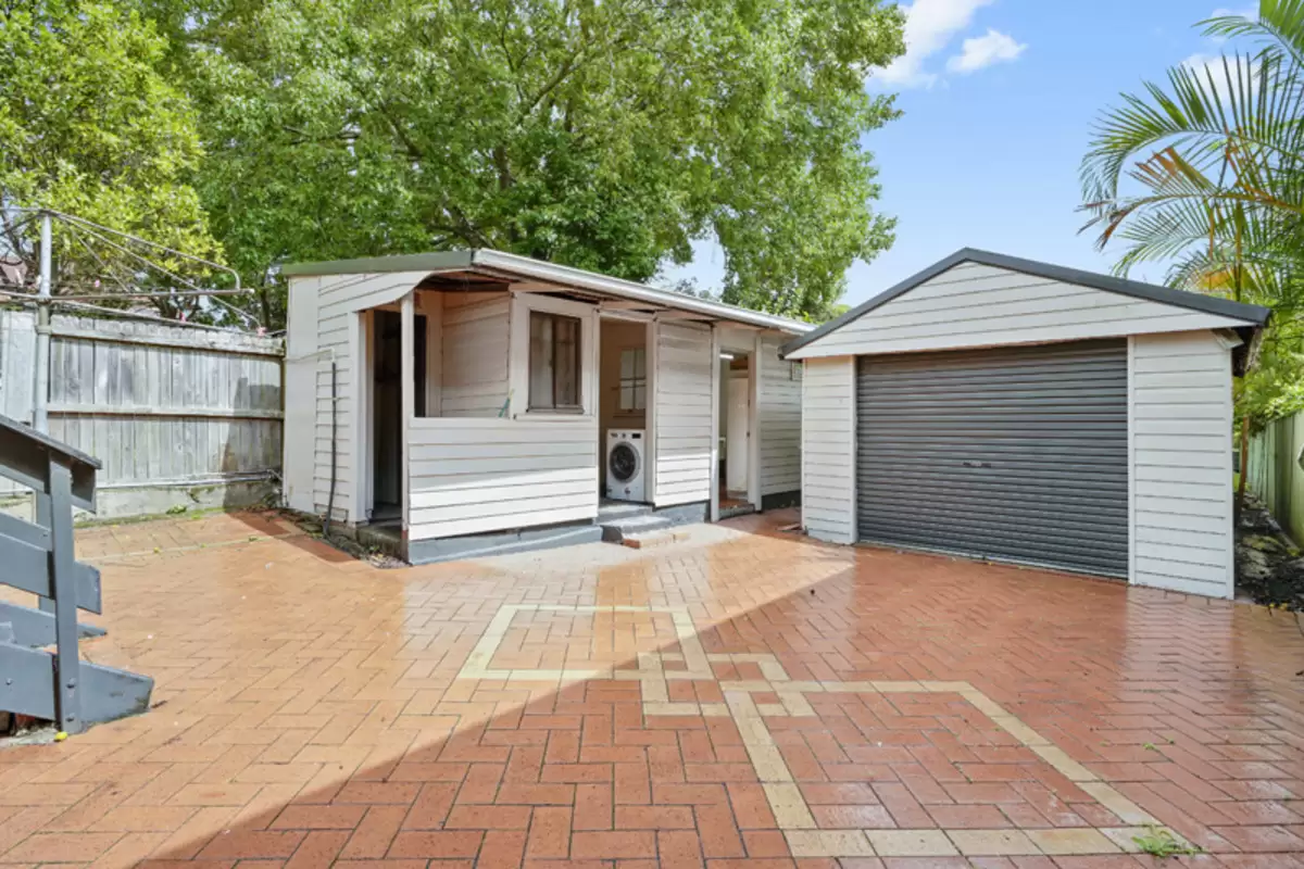 9 Trevenar Street, Ashbury Sold by Rich & Oliva - image 6