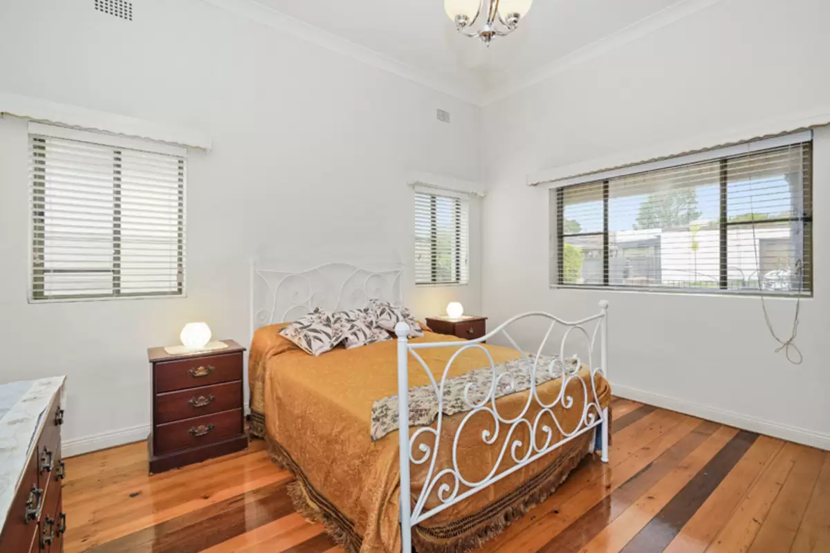 9 Trevenar Street, Ashbury Sold by Rich & Oliva - image 12