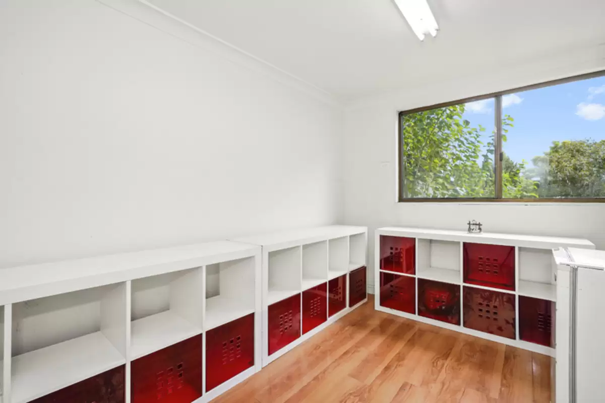 9 Trevenar Street, Ashbury Sold by Rich & Oliva - image 9