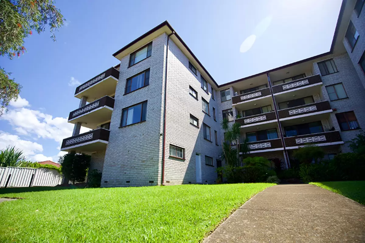 11/41 Clyde Street, Croydon Park Sold by Rich & Oliva - image 1