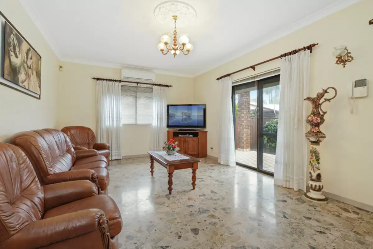 52 Kembla Street, Croydon Park Sold by Rich & Oliva - image 8